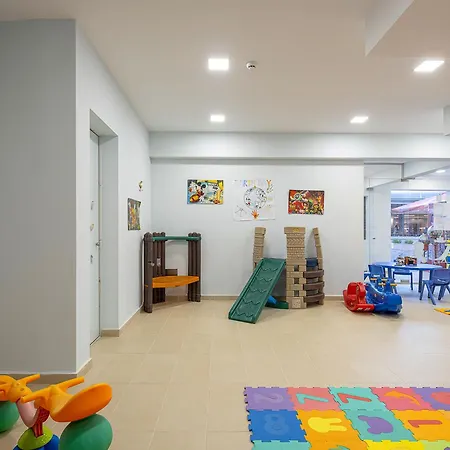Aparthotel Porto Platanias Village