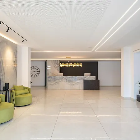 Porto Platanias Village Aparthotel 5*