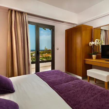 Porto Platanias Village Aparthotel Platanias (Crete)