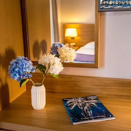 Porto Platanias Village Aparthotel 5*